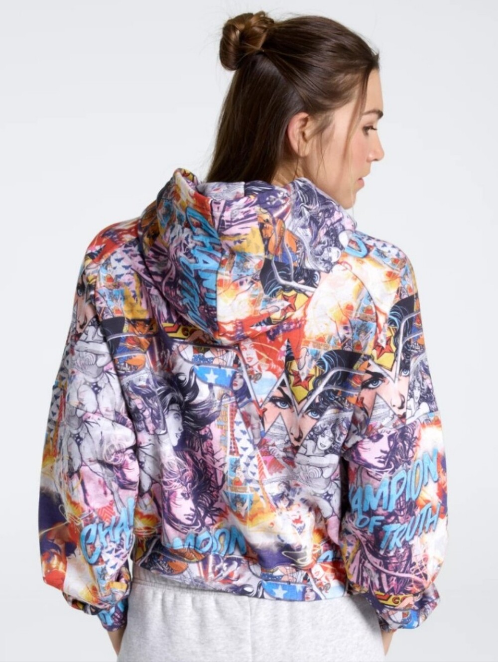 DC X DSG Wonder Woman Collab Multi-Color Graphic Crop Hoodie, NWT - Picture 3 of 7